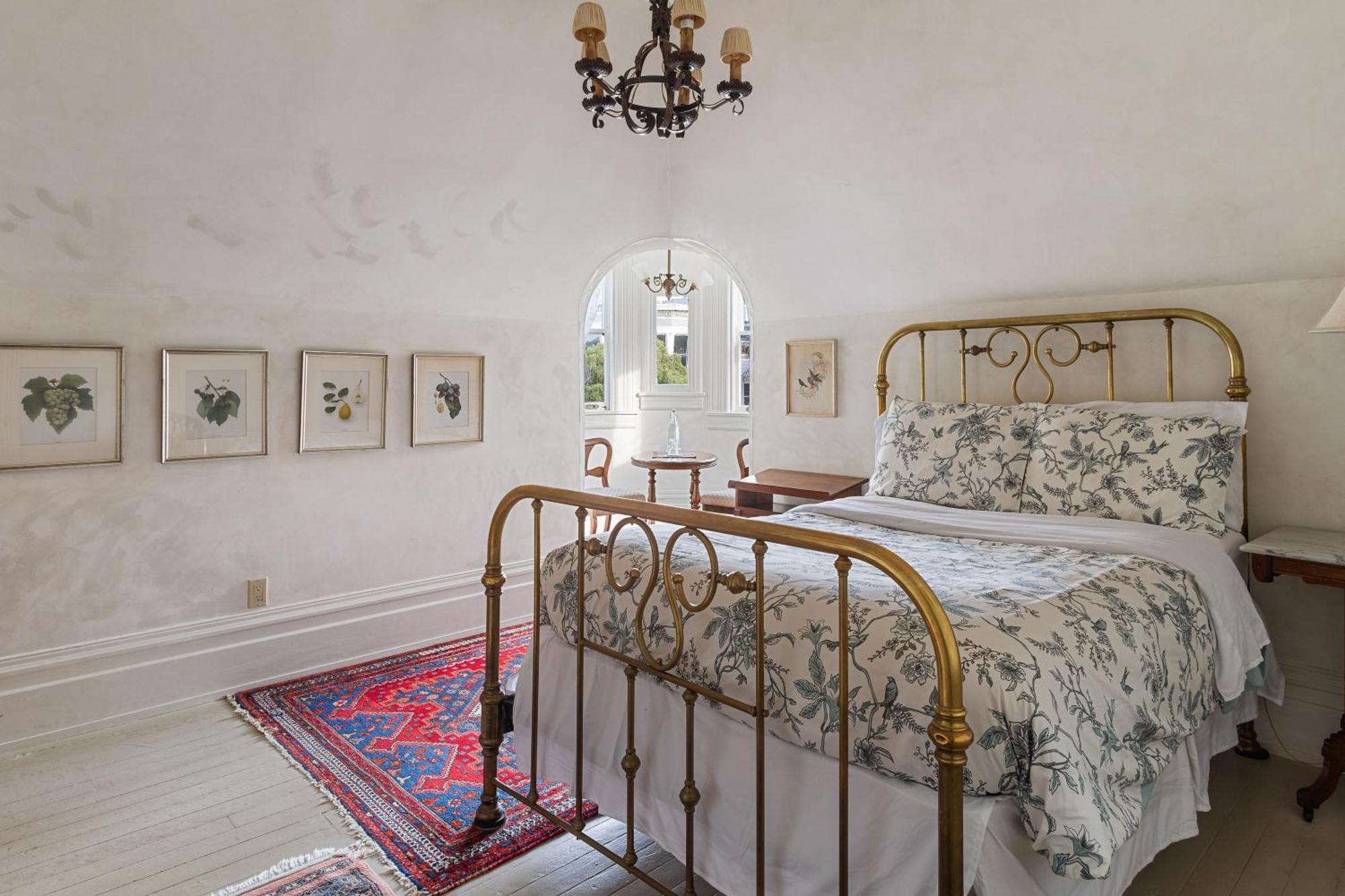 Chateau Tivoli Bed And Breakfast São Francisco Exterior foto